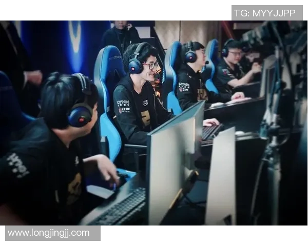 电竞新闻RNG在王者荣耀心理素质排行榜中排名第九引发热议分析团队表现与心理承受能力 电竞新闻RNG在王者荣耀心理素质排行榜中排名第九引发热议分析团队表现与心理承受能力